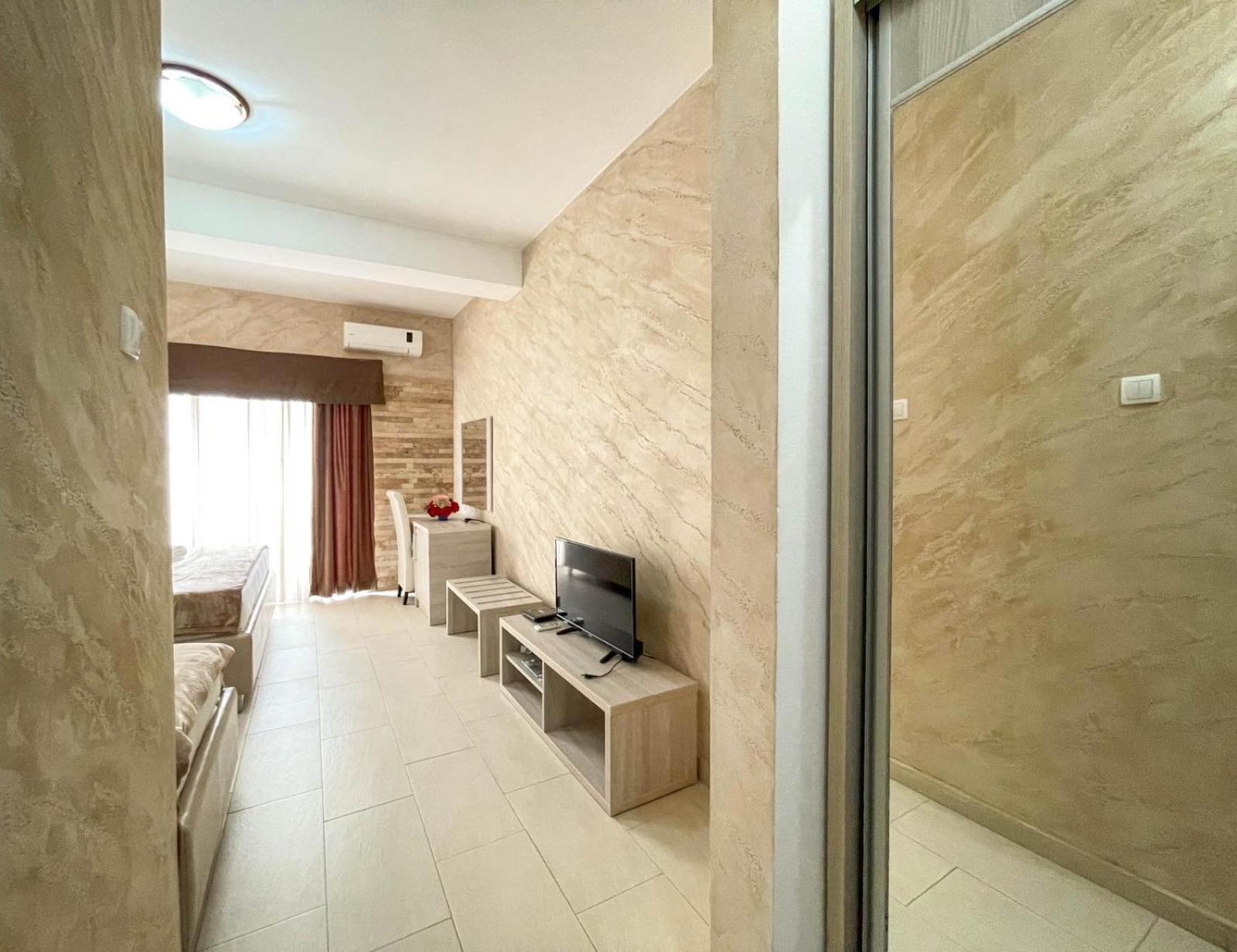 Imperial Hotel Улцинь Экстерьер фото