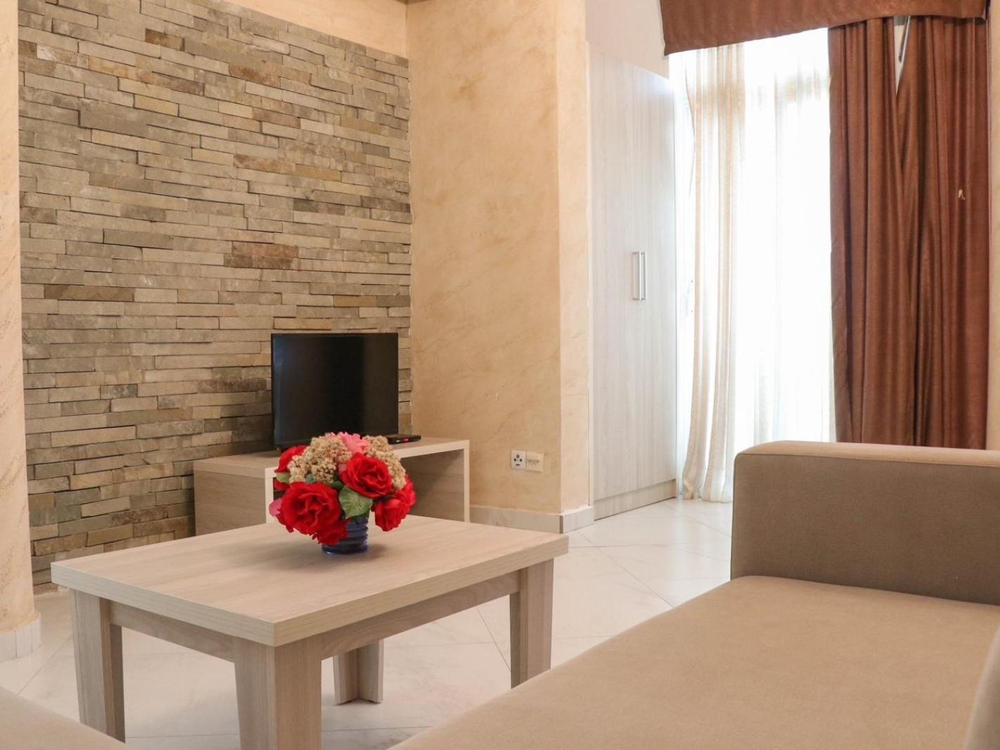 Imperial Hotel Улцинь Экстерьер фото