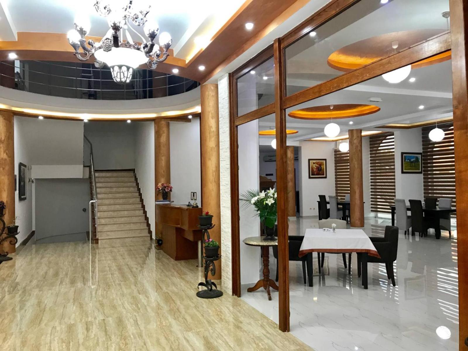 Imperial Hotel Улцинь Экстерьер фото