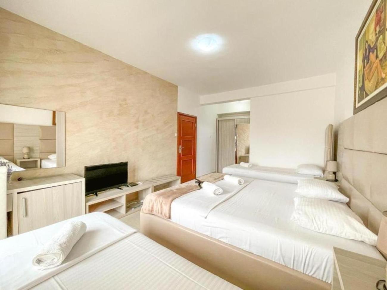 Imperial Hotel Улцинь Экстерьер фото